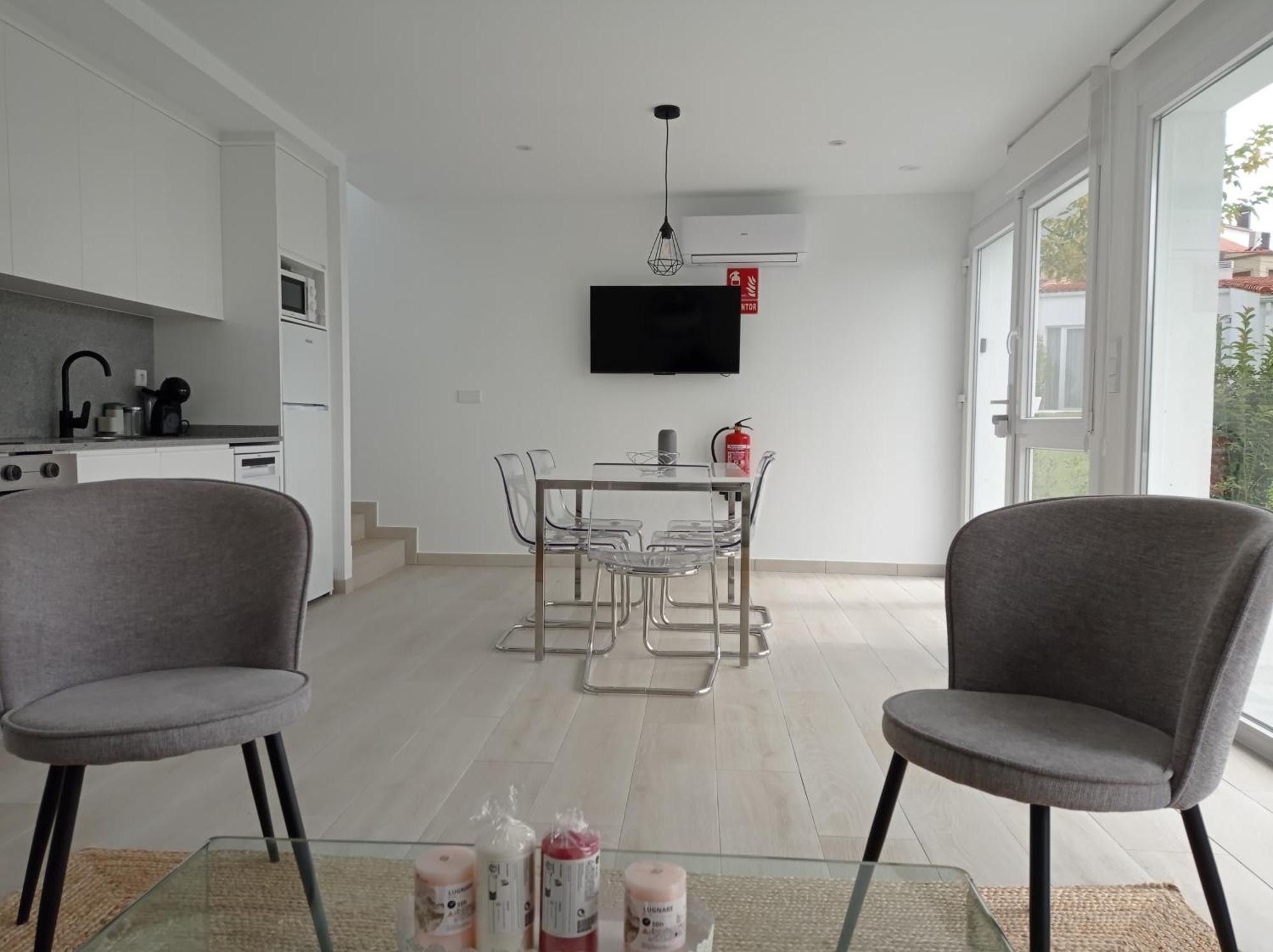 סנטיאגו דה קומפוסטלה Casas Turisticas Lar Jardin - Parking Privado מראה חיצוני תמונה
