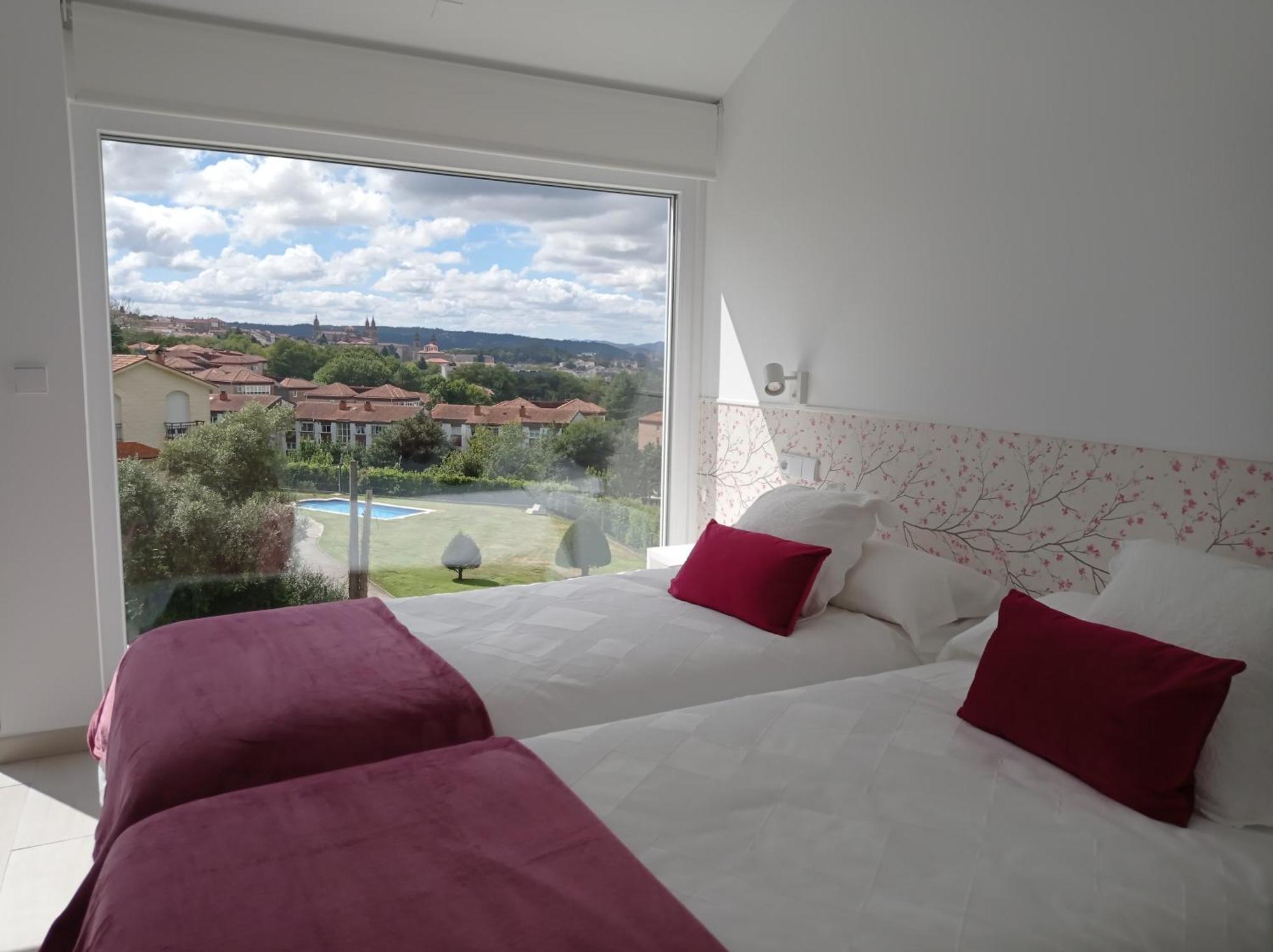 סנטיאגו דה קומפוסטלה Casas Turisticas Lar Jardin - Parking Privado מראה חיצוני תמונה