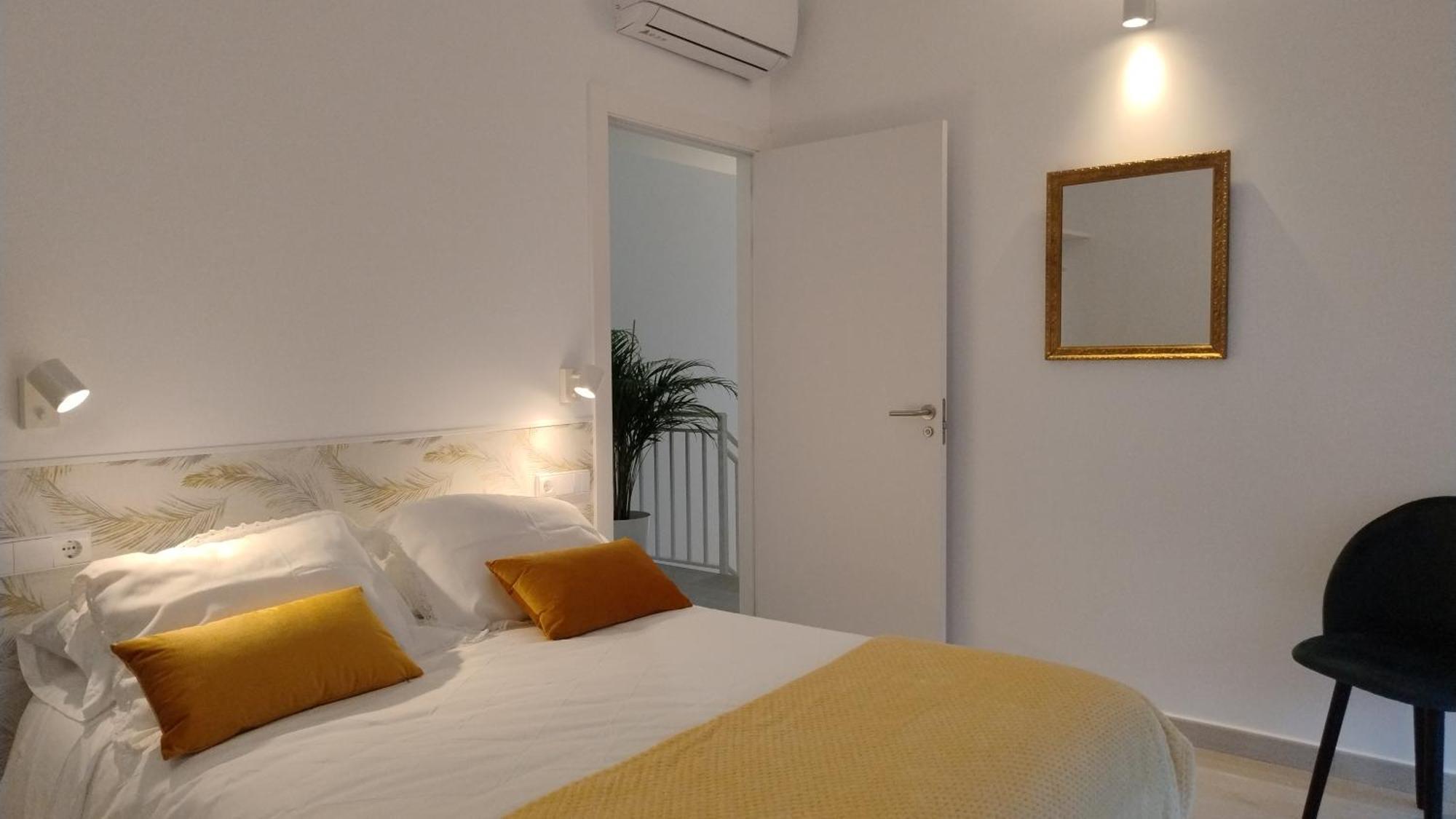 סנטיאגו דה קומפוסטלה Casas Turisticas Lar Jardin - Parking Privado מראה חיצוני תמונה