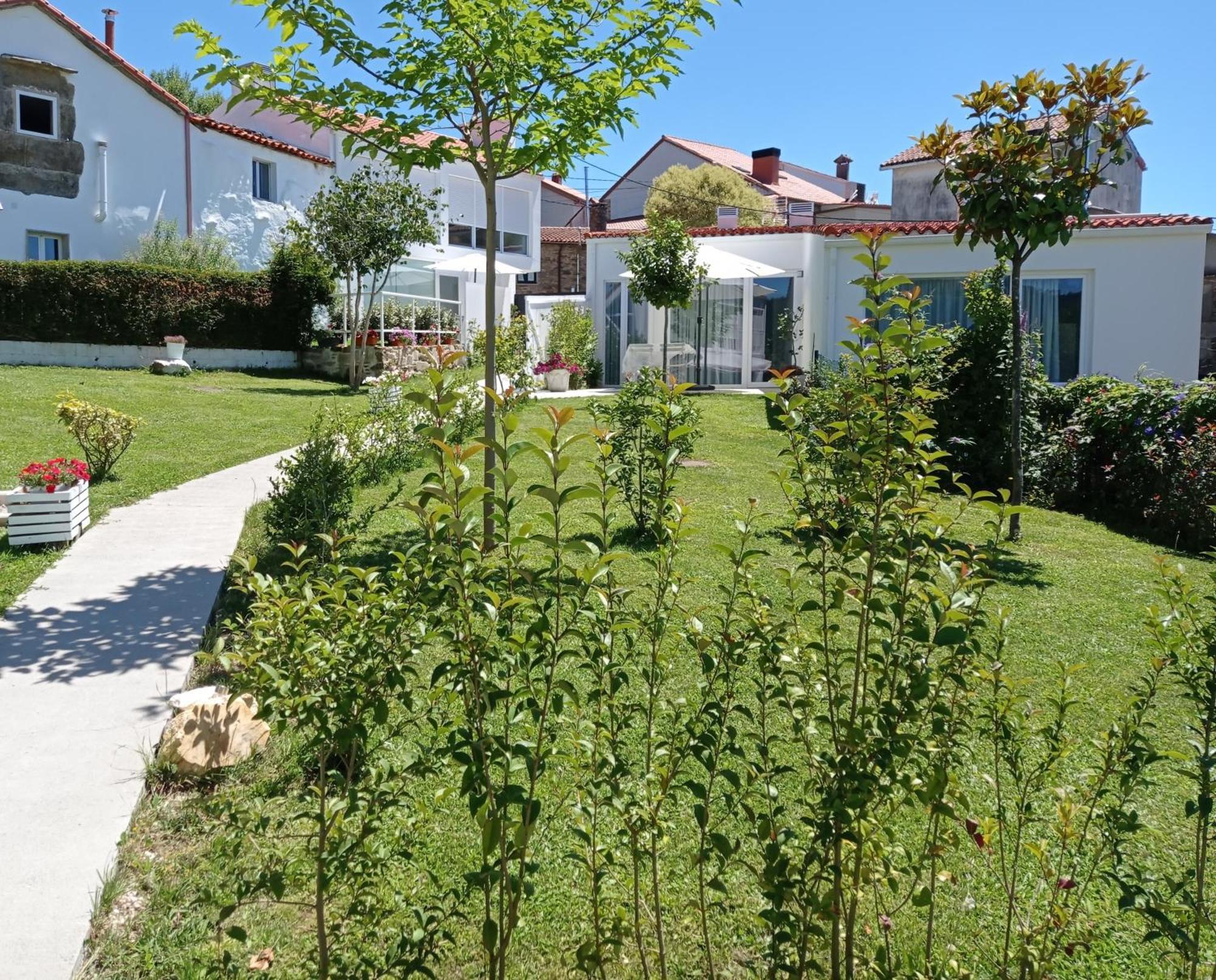 סנטיאגו דה קומפוסטלה Casas Turisticas Lar Jardin - Parking Privado מראה חיצוני תמונה