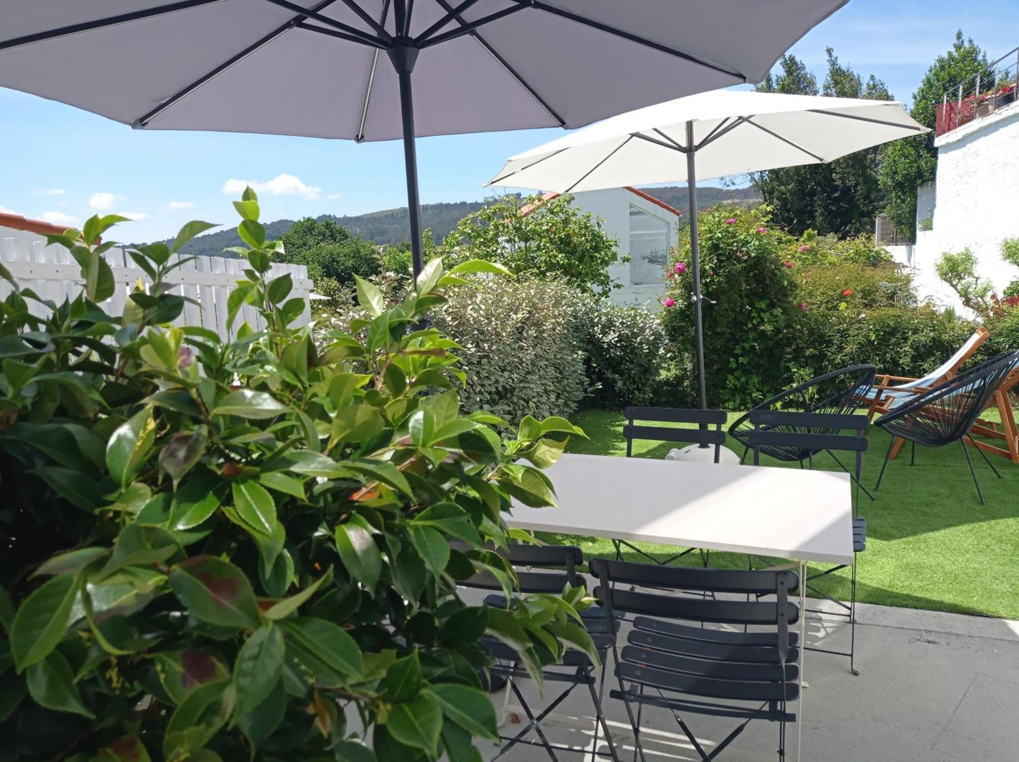 סנטיאגו דה קומפוסטלה Casas Turisticas Lar Jardin - Parking Privado מראה חיצוני תמונה